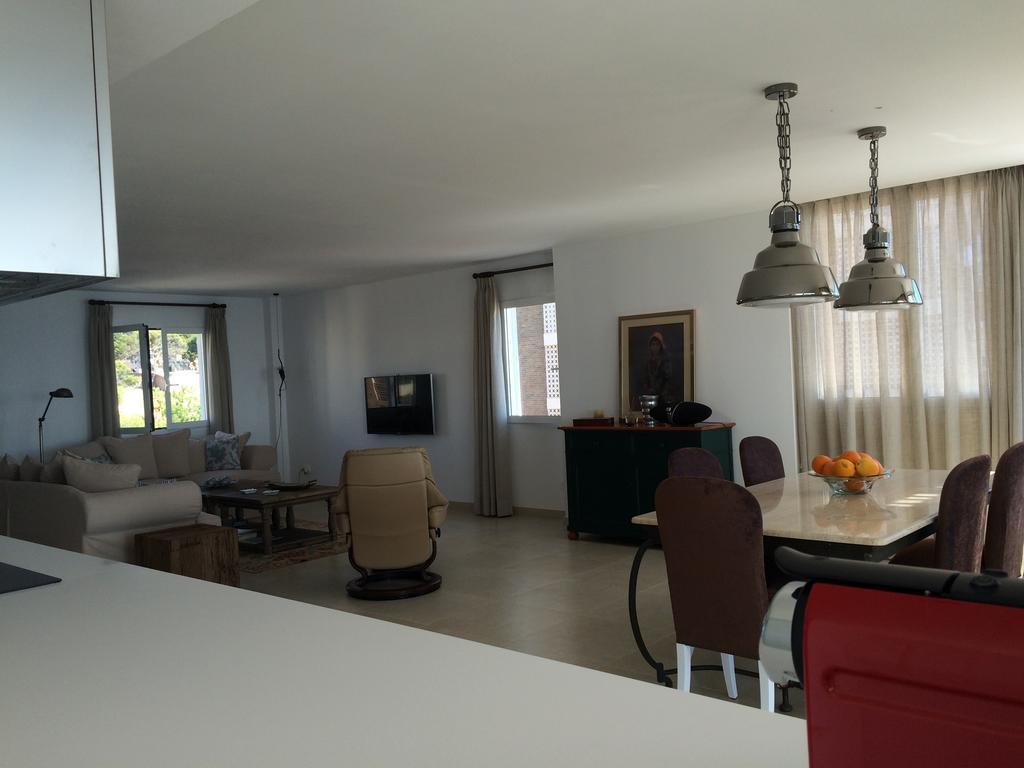 Beach House Brotonss El Campello Bagian luar foto