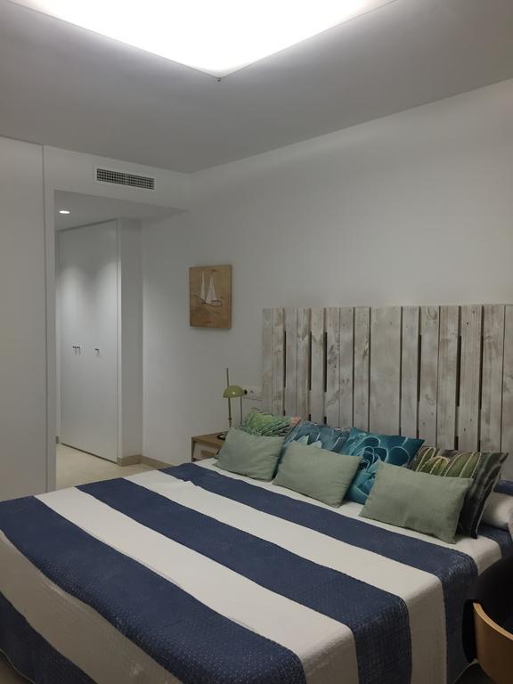Beach House Brotonss El Campello Bagian luar foto